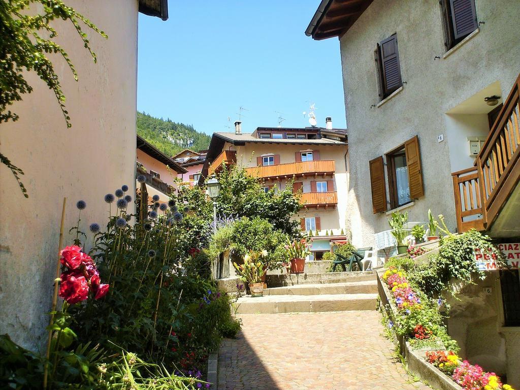 Appartamento Zeni - Dolomiti Di Brenta Molveno Phòng bức ảnh